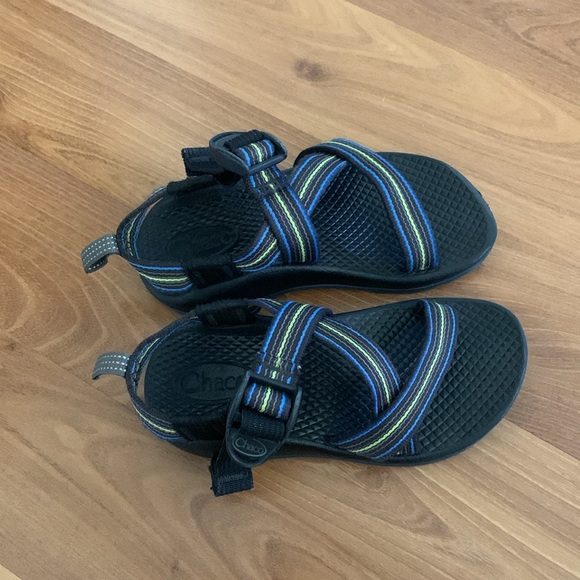 Chaco Z1 EcoTread Spark Striped Blue & Green Hiking Outdoor Sandals Kids Size 11 - Picture 4 of 13